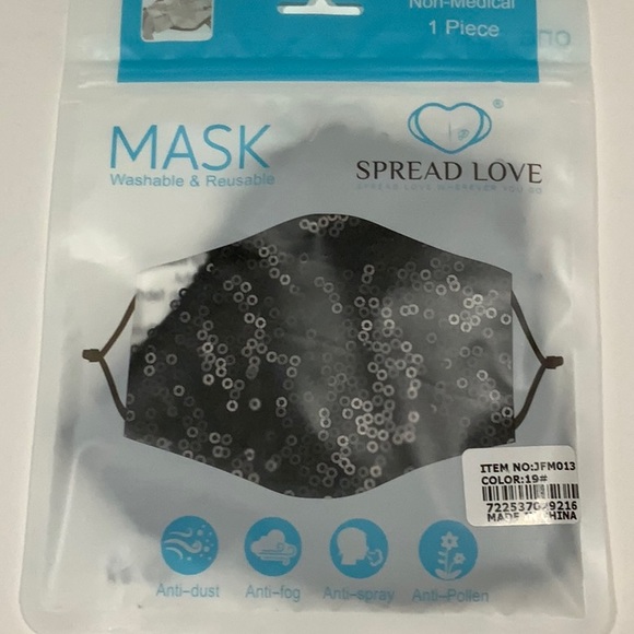 Sequin facemask - Picture 2 of 2